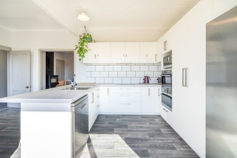 Photo of property in 72 Ross Street, Grasmere, Invercargill, 9810