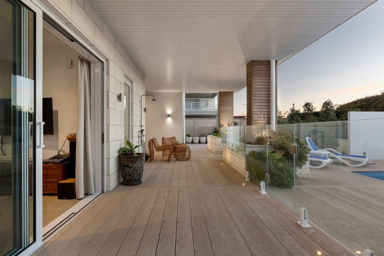 Photo of property in 19 Otira Close, Papamoa Beach, Papamoa, 3118