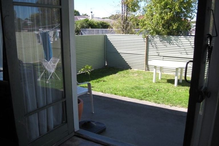 Photo of property in 23 Hillary Crescent, Maraenui, Napier, 4110