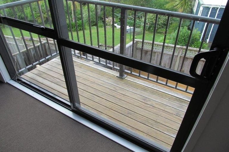 Photo of property in 24/94 Glengarry Road, Glen Eden, Auckland, 0602