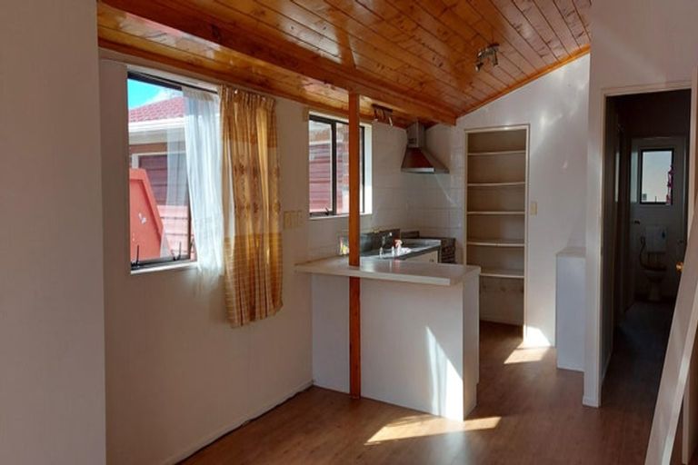 Photo of property in 13 Muriel Place, Ranui, Auckland, 0612