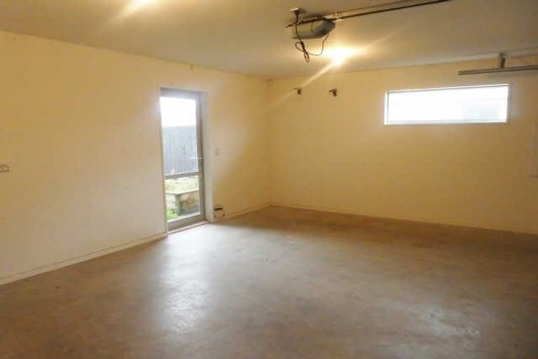 Photo of property in 1 Ader Close, Halswell, Christchurch, 8025