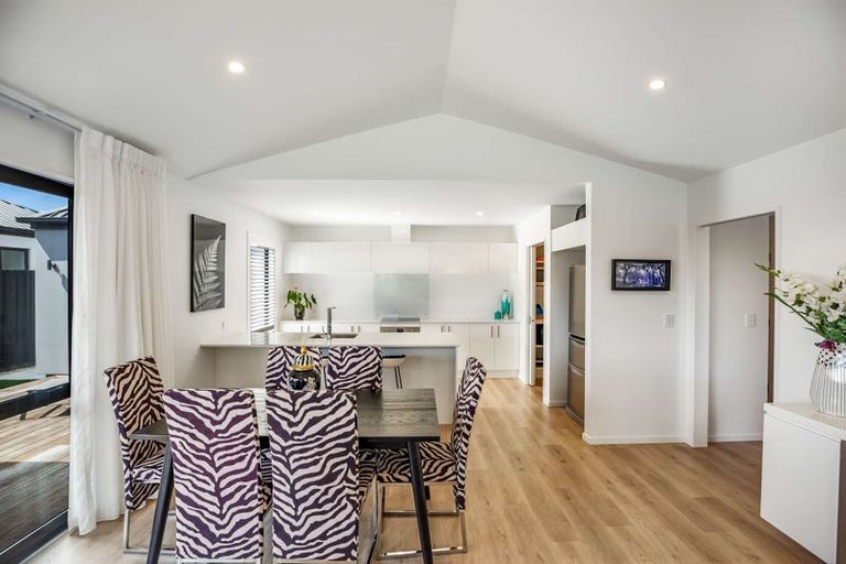 Photo of property in 4 Borthwick Street, Belfast, Christchurch, 8051