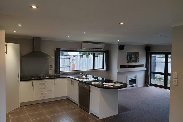 Photo of property in 35 Wilford Street, Wallaceville, Upper Hutt, 5018