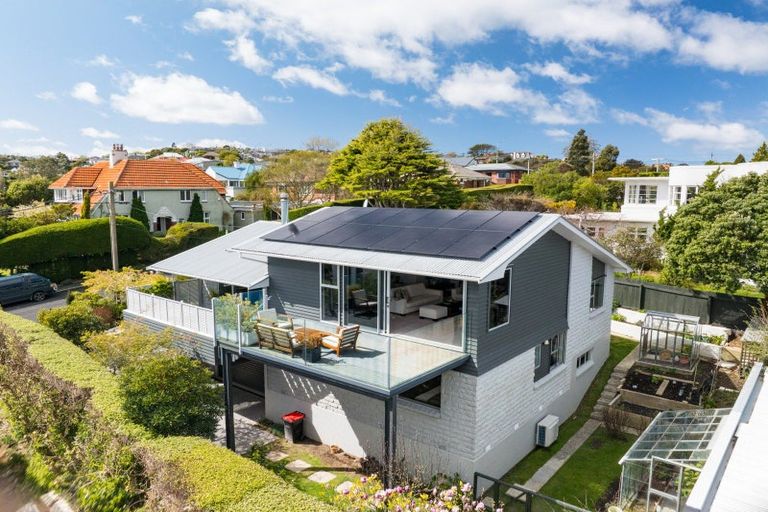 Photo of property in 11 Braeburn Street, Vauxhall, Dunedin, 9013