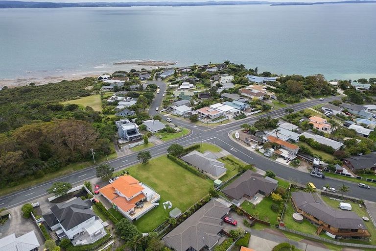 Photo of property in 1211 Whangaparaoa Road, Gulf Harbour, Whangaparaoa, 0930