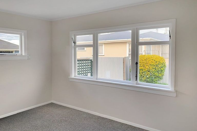 Photo of property in 29 Cook Street, Foxton, 4814