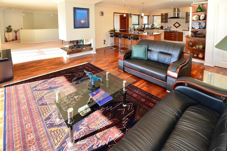 Photo of property in 60 Voyager Drive, Gulf Harbour, Whangaparaoa, 0930
