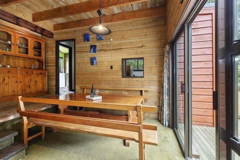 Photo of property in 2 Sea Vista Drive, Pukerua Bay, 5026