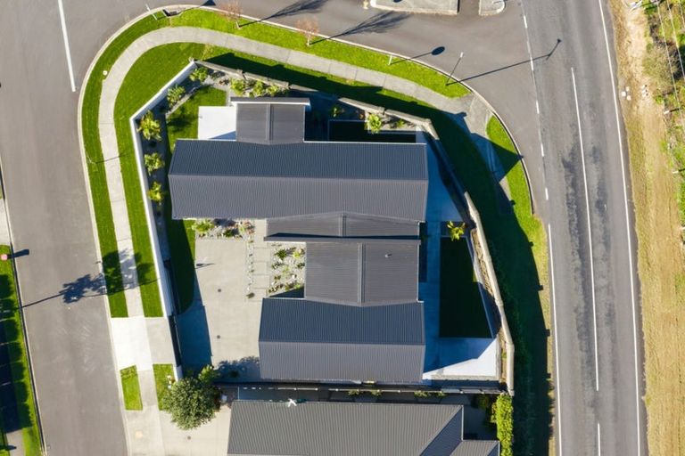 Photo of property in 1 Goodwin Crescent, Pyes Pa, Tauranga, 3112