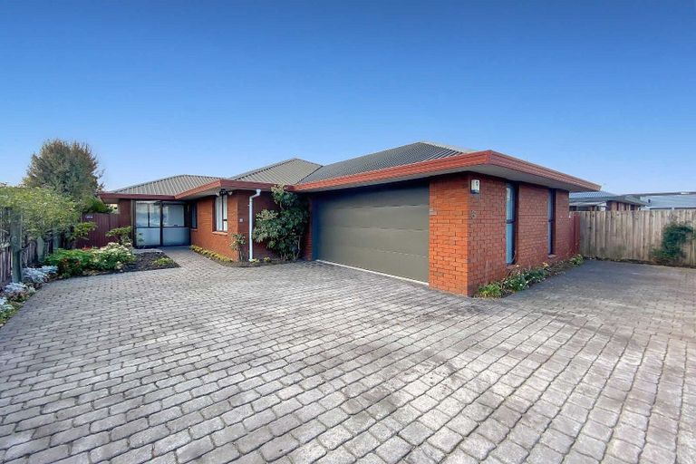 Photo of property in 3/6 Leslie Street, Upper Riccarton, Christchurch, 8041