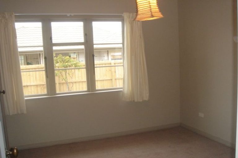 Photo of property in 10 Achilles Street, Burwood, Christchurch, 8061