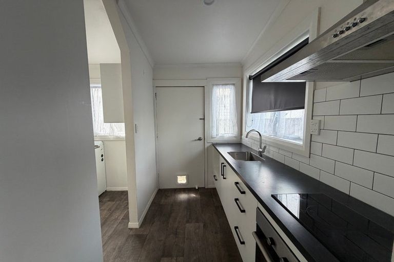 Photo of property in 6 Carlisle Street, Milson, Palmerston North, 4414