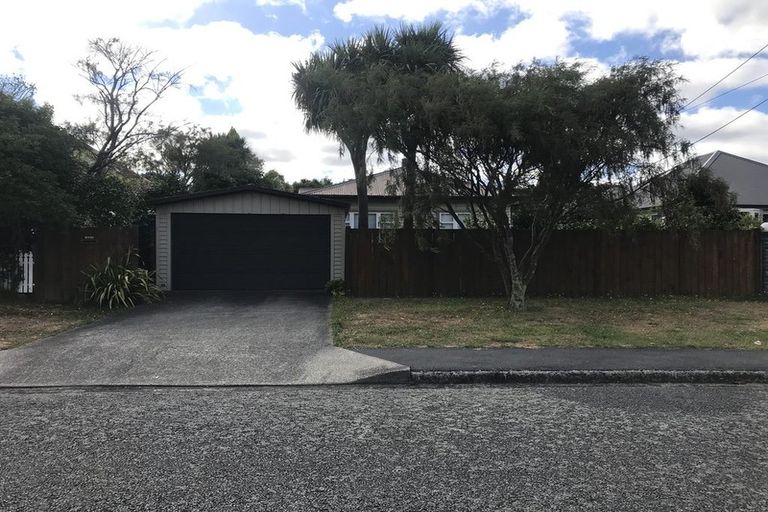 Photo of property in 15 Saint James Avenue, Boulcott, Lower Hutt, 5011