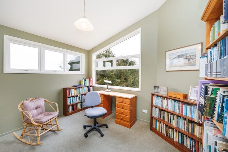 Photo of property in 186 Harrison Hill Road, Aokautere, Palmerston North, 4471