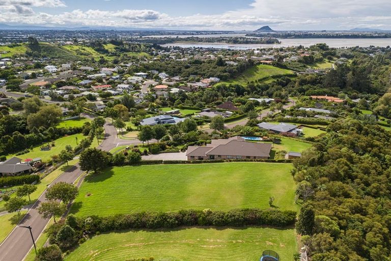 Photo of property in 21 Riverstone Drive, Welcome Bay, Tauranga, 3112