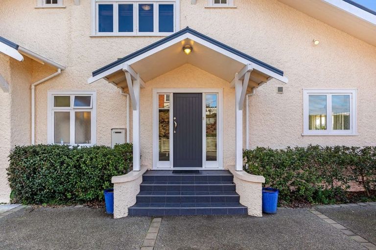 Photo of property in 44 College Street, College Estate, Whanganui, 4500