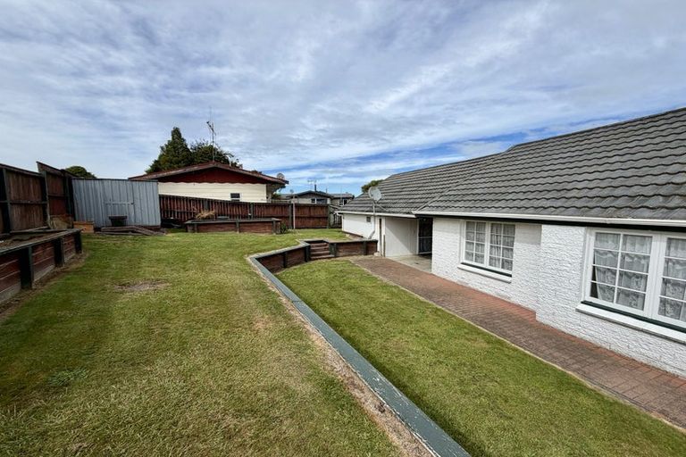 Photo of property in 1 Waimea Place, Tokoroa, 3420