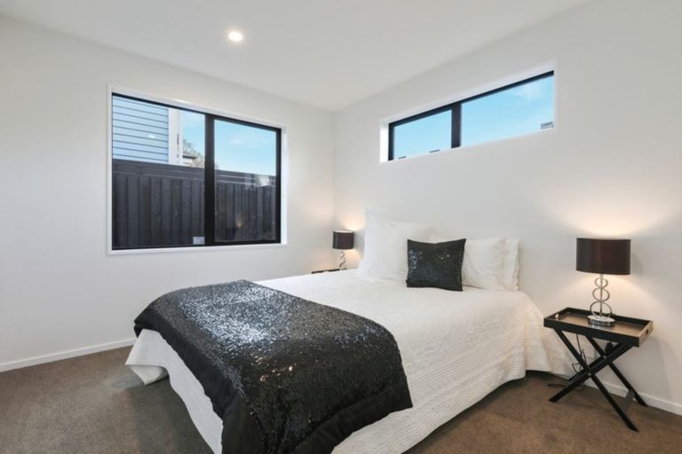 Photo of property in 258a Edgeware Road, Edgeware, Christchurch, 8013