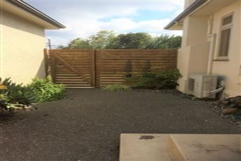 Photo of property in 584 Queen Street East, Levin, 5510