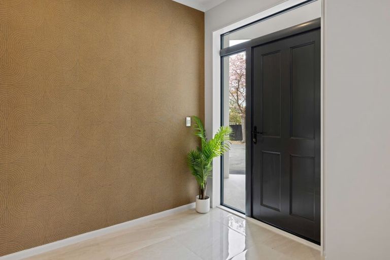 Photo of property in 19 Excalibur Place, Burwood, Christchurch, 8083