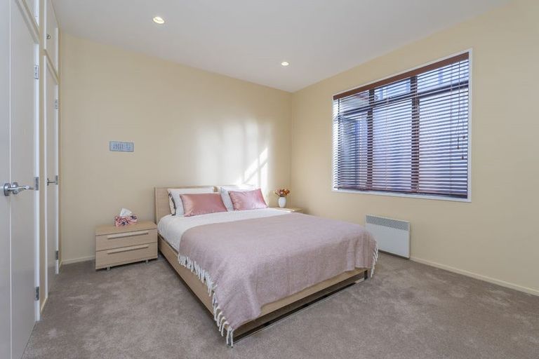 Photo of property in 48 Ashwood Avenue, Dairy Flat, Albany, 0792