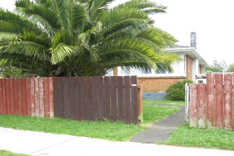 Photo of property in 15 Viscount Street, Mangere, Auckland, 2022
