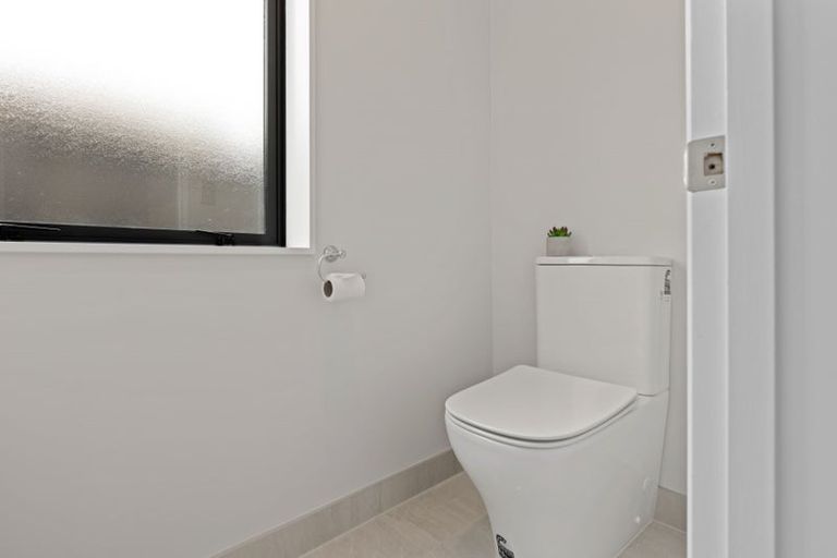 Photo of property in 19 Excalibur Place, Burwood, Christchurch, 8083