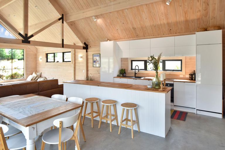 Photo of property in 69 Ohau Drive, Lake Ohau, Twizel, 9412