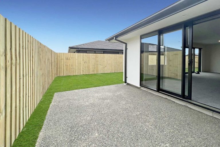 Photo of property in 3 Sarah Nicholls Street, Belfast, Christchurch, 8051