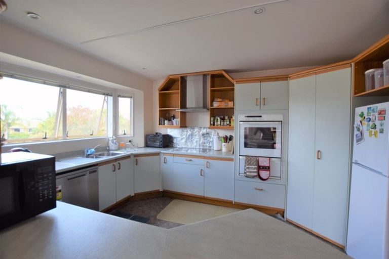 Photo of property in 1 Princess Maria Place, Massey, Auckland, 0614