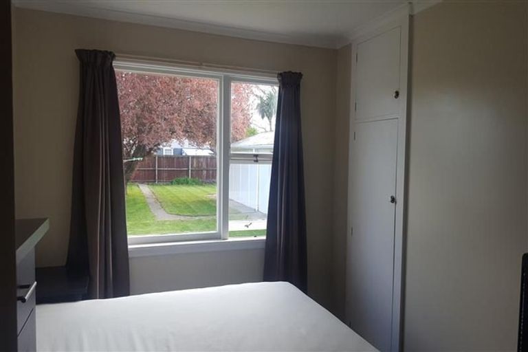 Photo of property in 21 Longmuir Street, Ilam, Christchurch, 8041