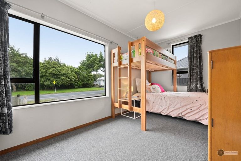 Photo of property in 378 Cambridge Terrace, Naenae, Lower Hutt, 5011