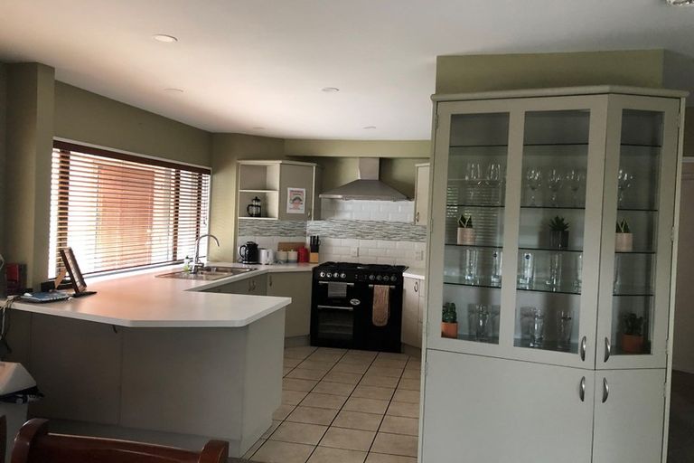 Photo of property in 2/165 Peverel Street, Riccarton, Christchurch, 8041