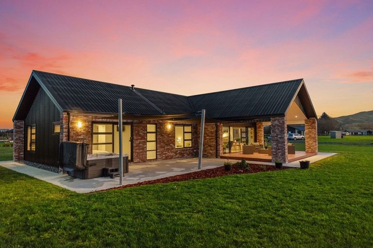 Photo of property in 1131 Mcclure Street, Pirongia, Te Awamutu, 3802