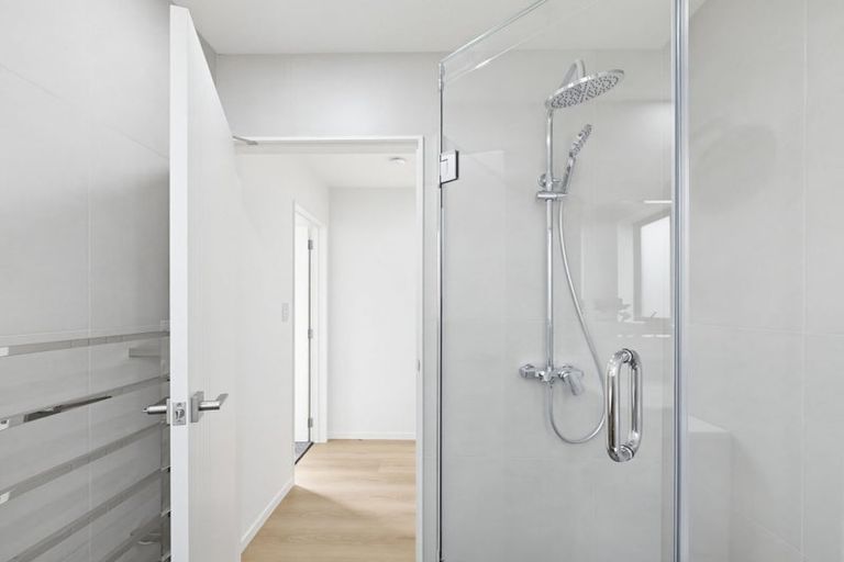 Photo of property in 2/34 Ashlynne Avenue, Papatoetoe, Auckland, 2025