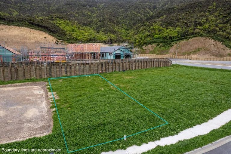 Photo of property in 127 Silverstream Road, Crofton Downs, Wellington, 6035