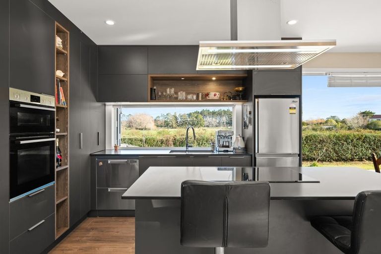 Photo of property in 34 Brookvale Lane, Taupaki, 0782