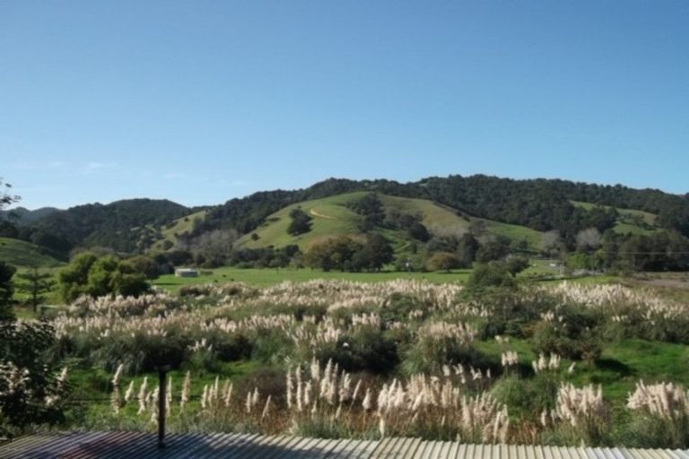 Photo of property in 10 Waterside Close, Onerahi, Whangarei, 0110