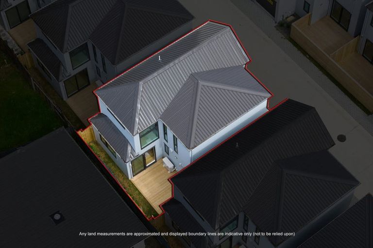 Photo of property in 58c Fitzherbert Avenue, West Harbour, Auckland, 0618