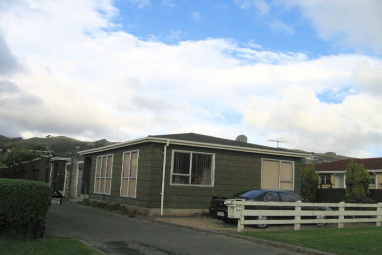 Photo of property in 16a Beauchamp Street, Tawa, Wellington, 5028