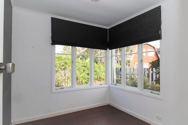 Photo of property in 17 Clark Road, Pahurehure, Papakura, 2113