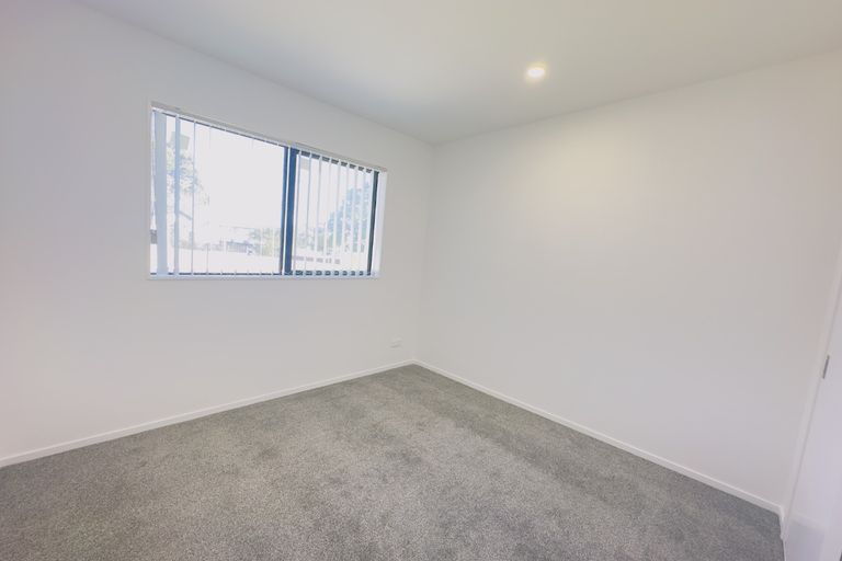 Photo of property in 20a Brentford Place, Manurewa, Auckland, 2102