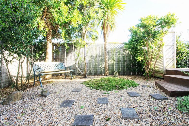 Photo of property in 26 Manukau Road, Raglan, 3225