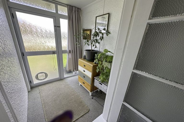 Photo of property in 70 Mckenzie Street, Geraldine, 7930