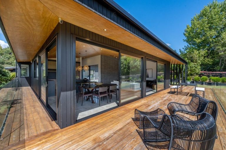 Photo of property in 27 Brownhill Road, Whitford, Manurewa, 2576