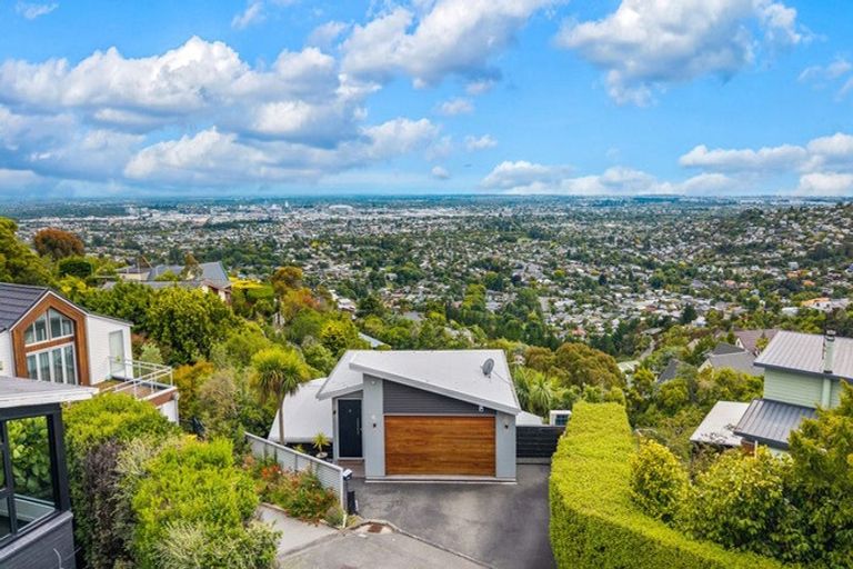 Photo of property in 4 Patchett Place, Cashmere, Christchurch, 8022