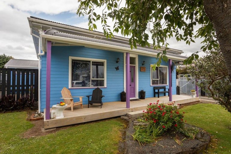 Photo of property in 18 Princess Street, Dannevirke, 4930