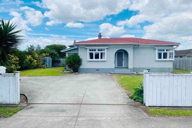 Photo of property in 64 Huia Road, Papatoetoe, Auckland, 2025
