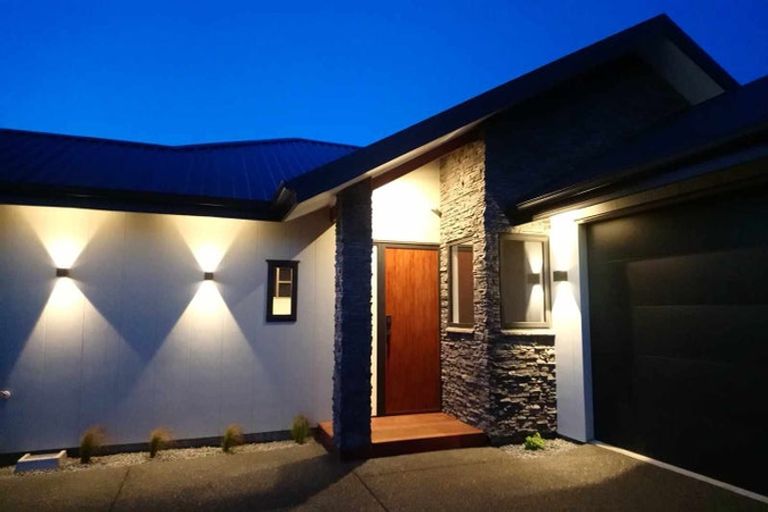 Photo of property in 41 Light Mood Road, Halswell, Christchurch, 8025